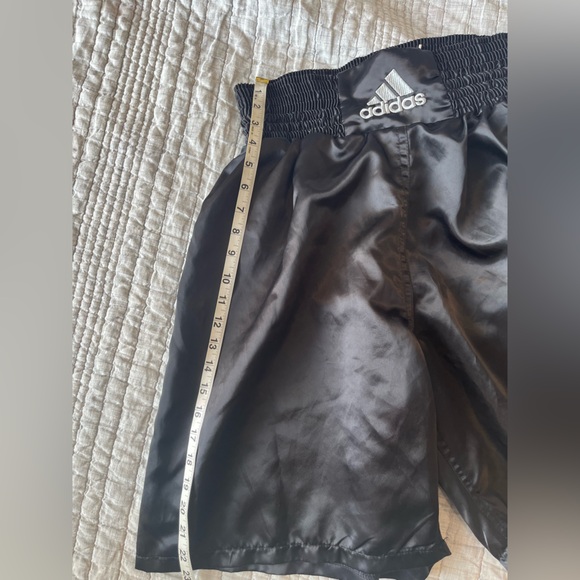 ✨VINTAGE adidas boxing training shorts - Picture 3 of 5